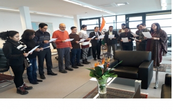 Ambassador Mr.Kumar Tuhin, administering the National Voters Day Pledge